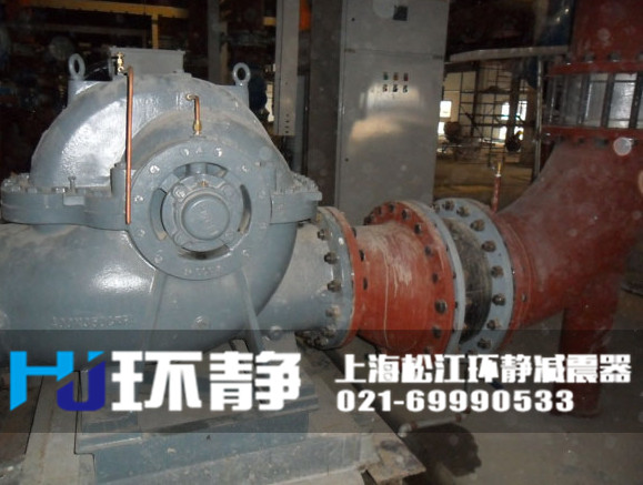 香港港島深水灣高壓管道<a href=http://m.hpjpjd.com target=_blank class=infotextkey>橡膠接頭</a>運行實圖